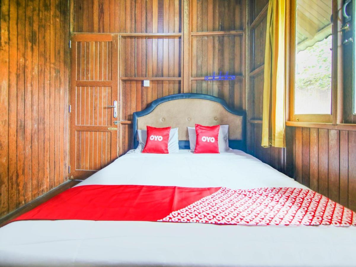 Oyo 3475 Villa Ex Mtq Pagaralam Zewnętrze zdjęcie